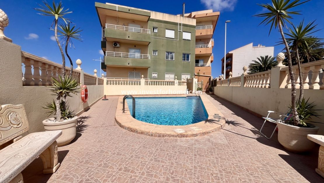 Sale - Apartment - San Miguel de Salinas - Inland