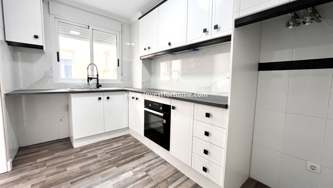 Sale - Apartment - San Miguel de Salinas - Inland