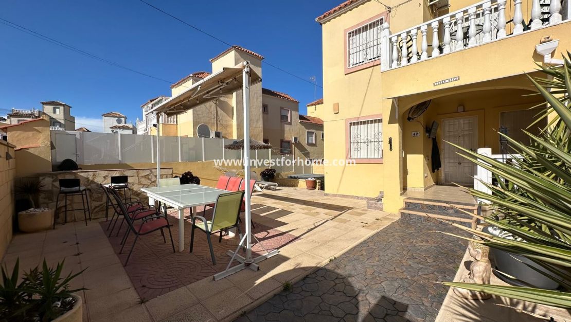 Sale - Apartment - San Miguel de Salinas - Inland