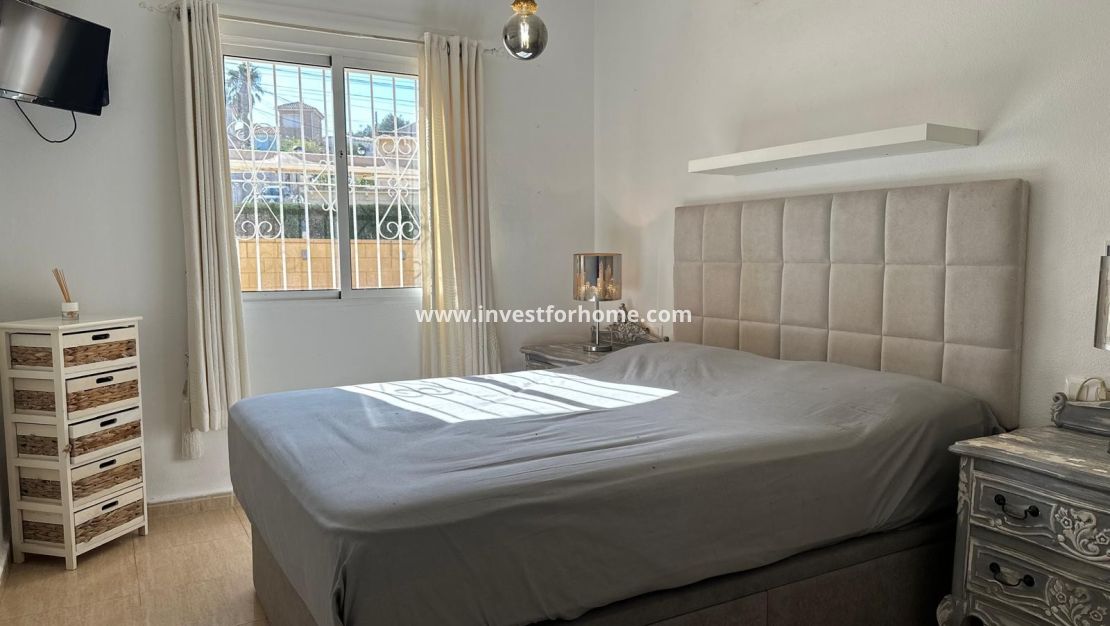 Sale - Apartment - San Miguel de Salinas - Inland