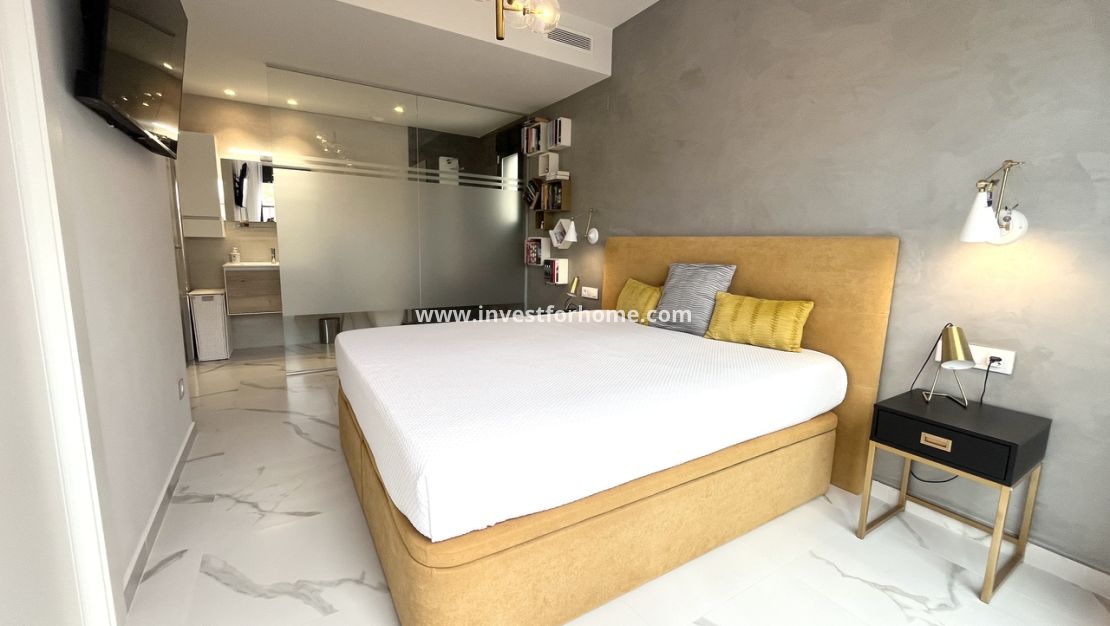 Sale - Apartment - San Miguel de Salinas - Inland