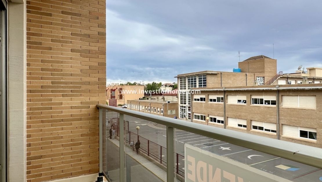 Sale - Apartment - San Miguel de Salinas - Inland