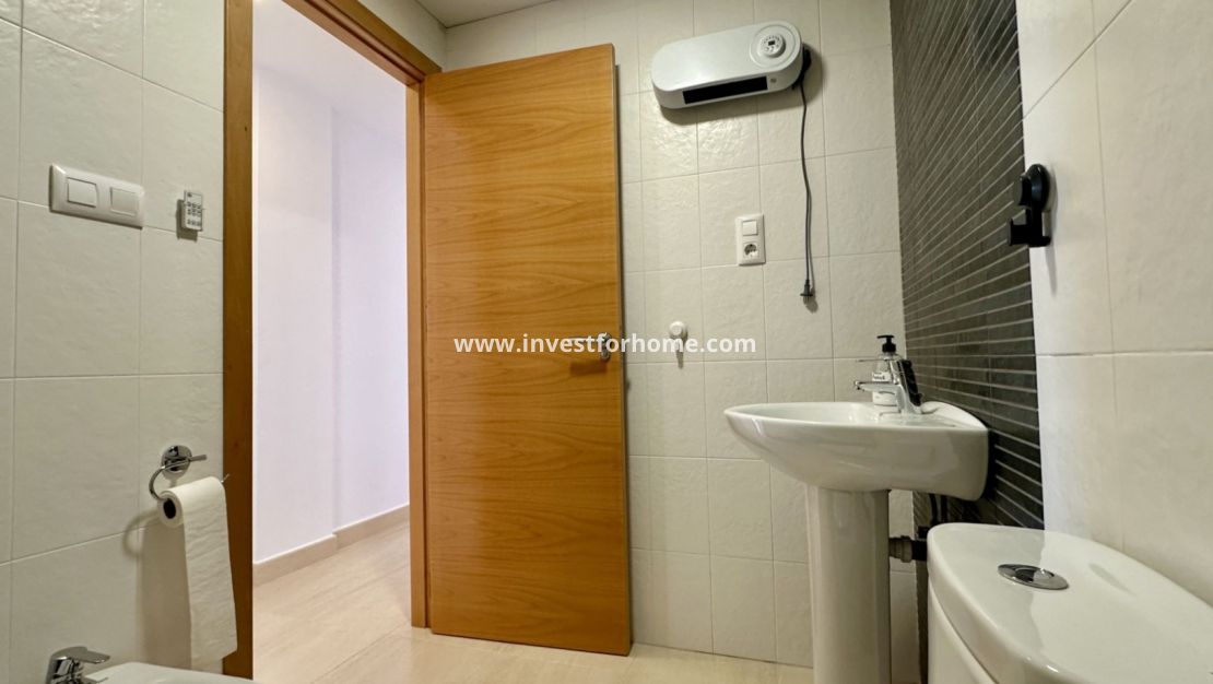 Sale - Apartment - San Miguel de Salinas - Inland