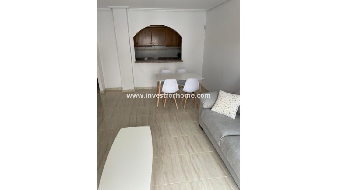 Sale - Apartment - San Miguel de Salinas - Inland