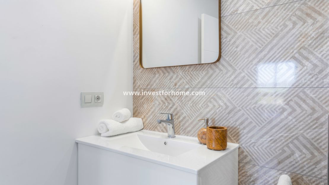 Sale - Apartment - San Miguel de Salinas - Inland