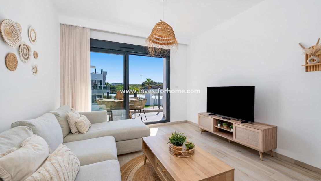 Sale - Apartment - San Miguel de Salinas - Inland