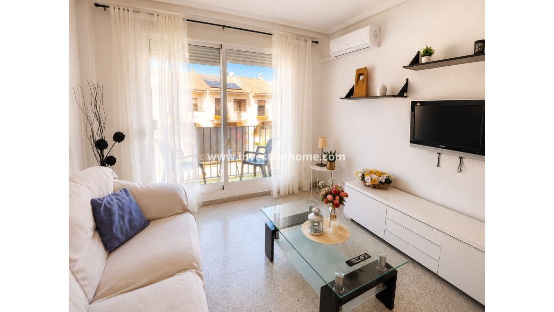 Sale - Apartment - San Miguel de Salinas - Inland