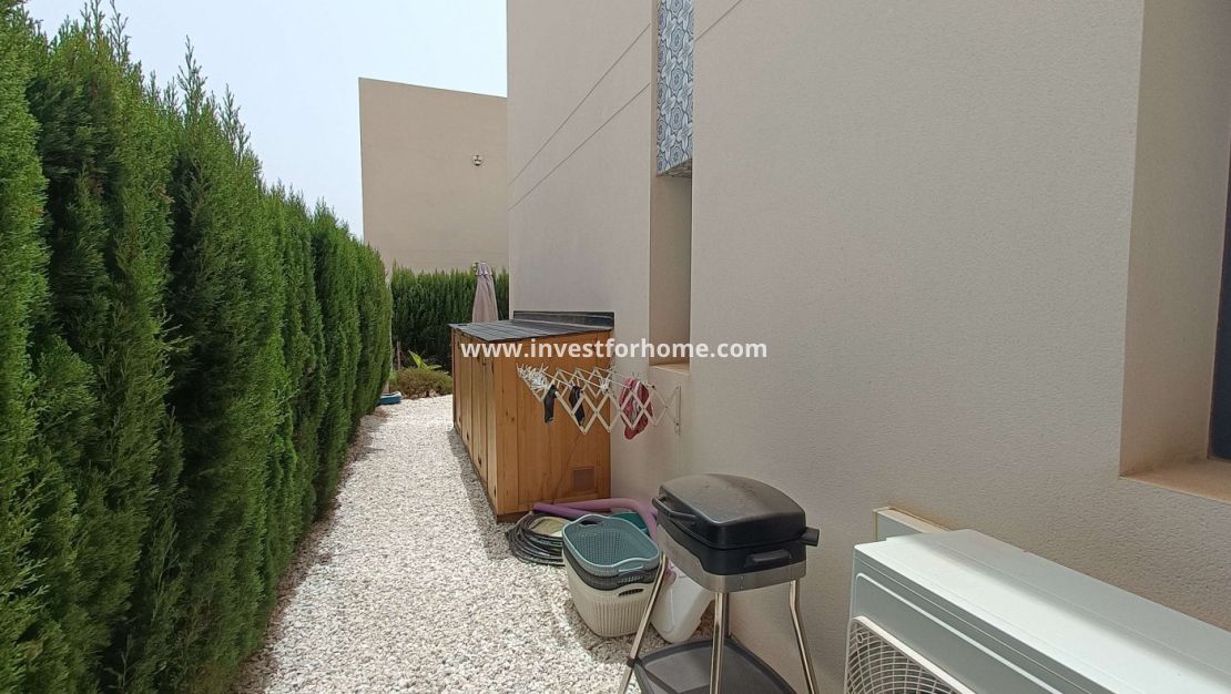 Sale - Apartment - San Miguel de Salinas - Inland