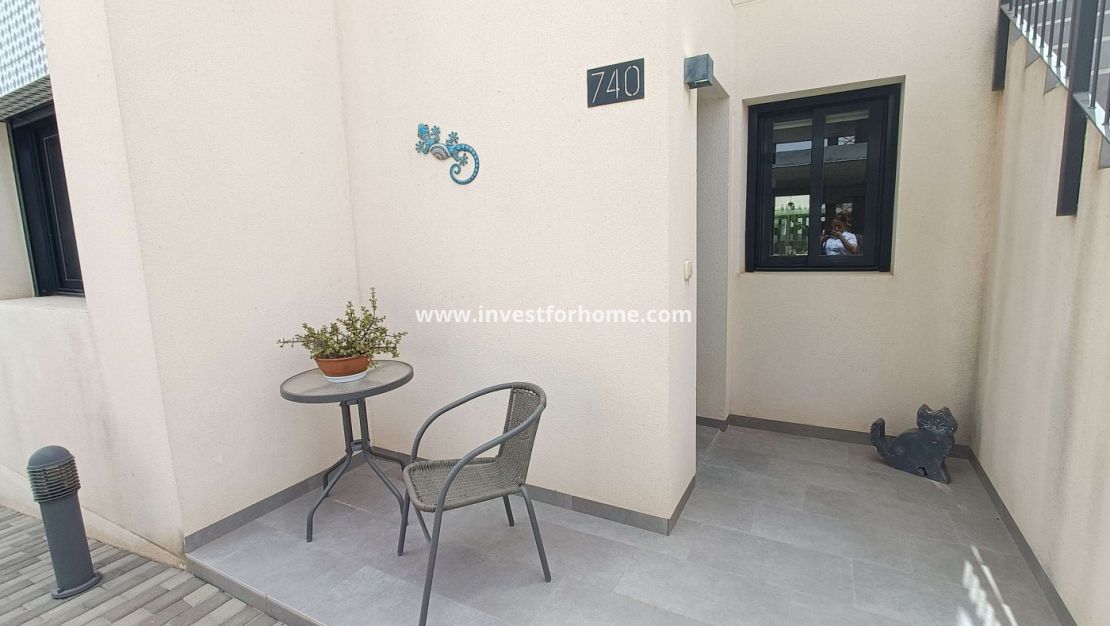 Sale - Apartment - San Miguel de Salinas - Inland