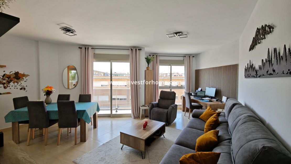 Sale - Apartment - San Miguel de Salinas