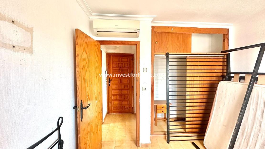 Sale - Apartment - Torrevieja - aguas nuevas