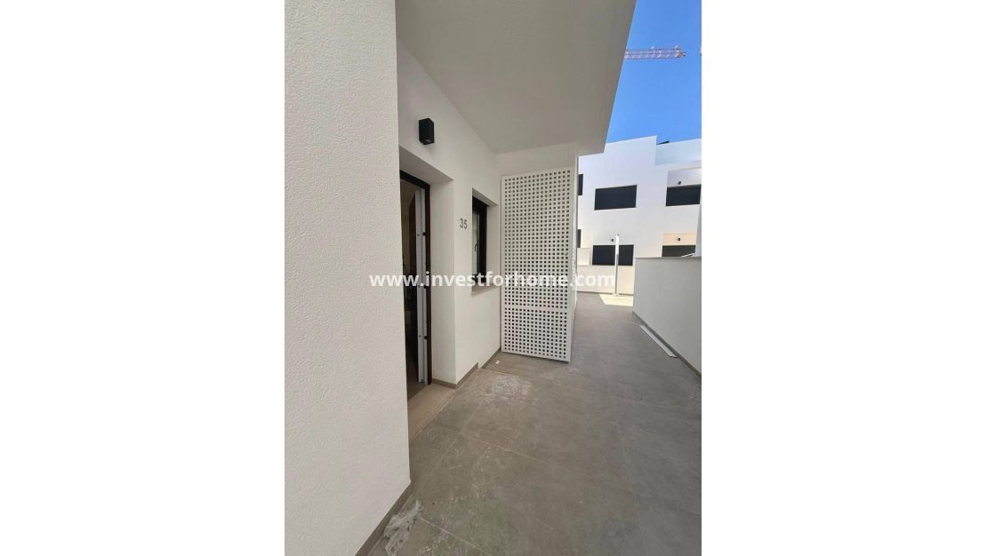 Sale - Apartment - Torrevieja - aguas nuevas