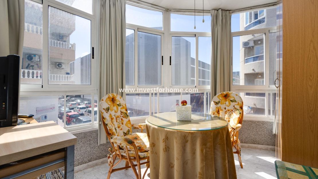 Sale - Apartment - Torrevieja - Antonio Machado
