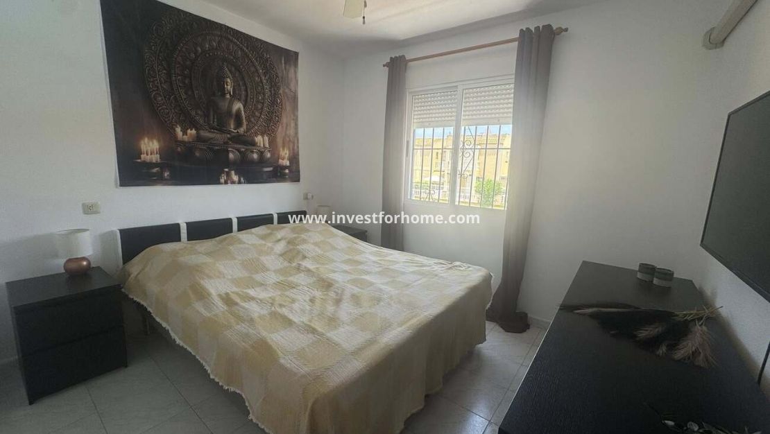 Sale - Apartment - Torrevieja - Auguas Neuvas