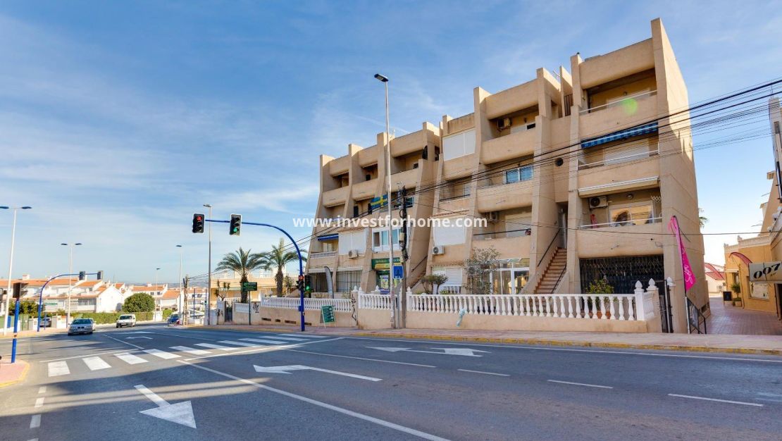 Sale - Apartment - Torrevieja - Cabo Cervera