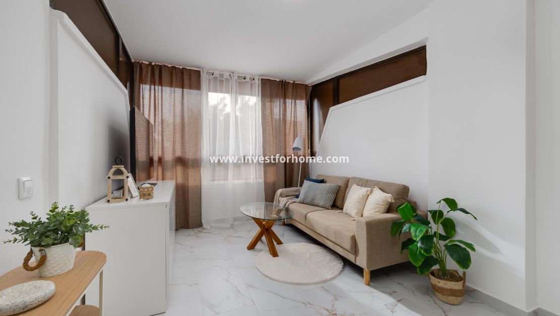 Sale - Apartment - Torrevieja - Cabo Cervera