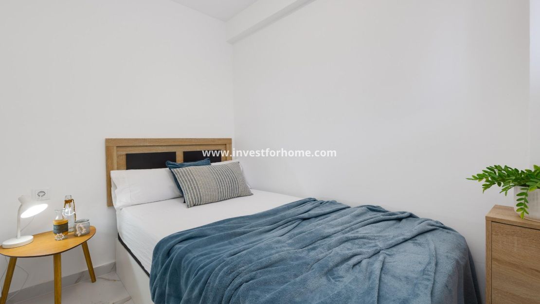 Sale - Apartment - Torrevieja - Cabo Cervera