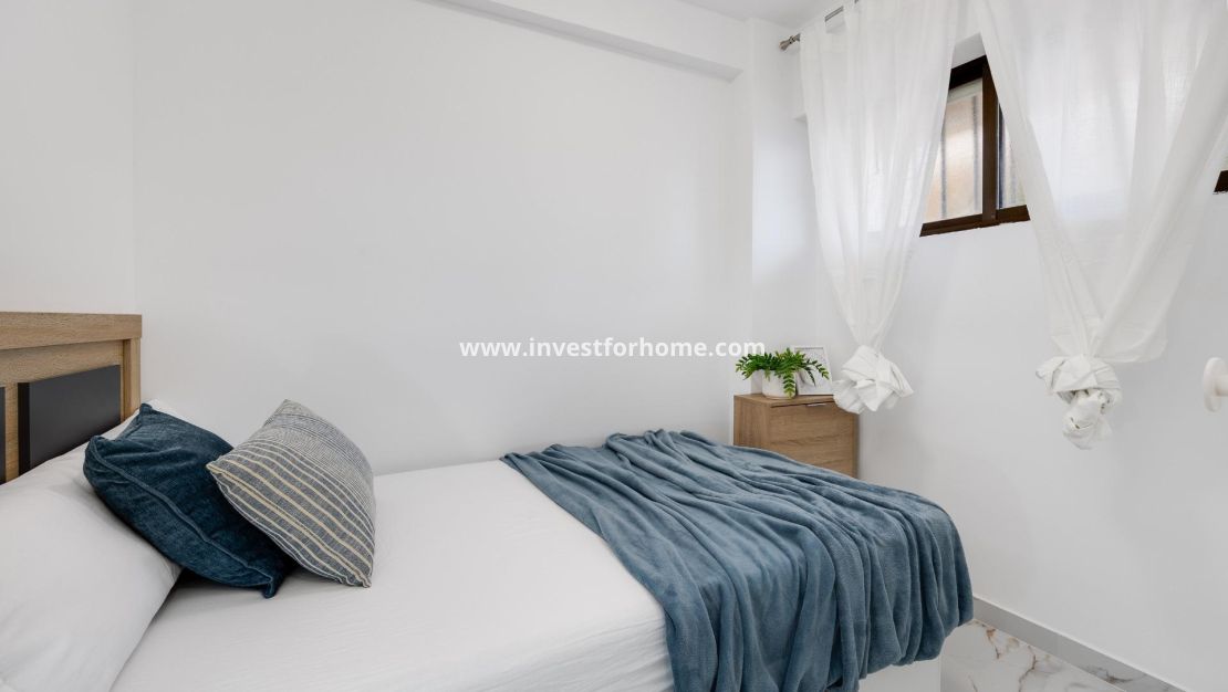 Sale - Apartment - Torrevieja - Cabo Cervera