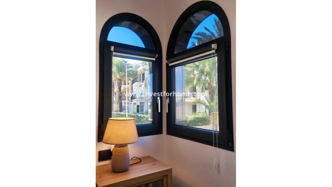 Sale - Apartment - Torrevieja - Cabo Cervera