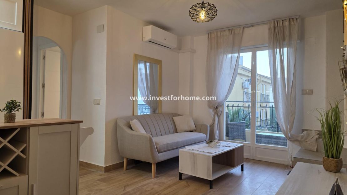 Sale - Apartment - Torrevieja - Cala Ferris