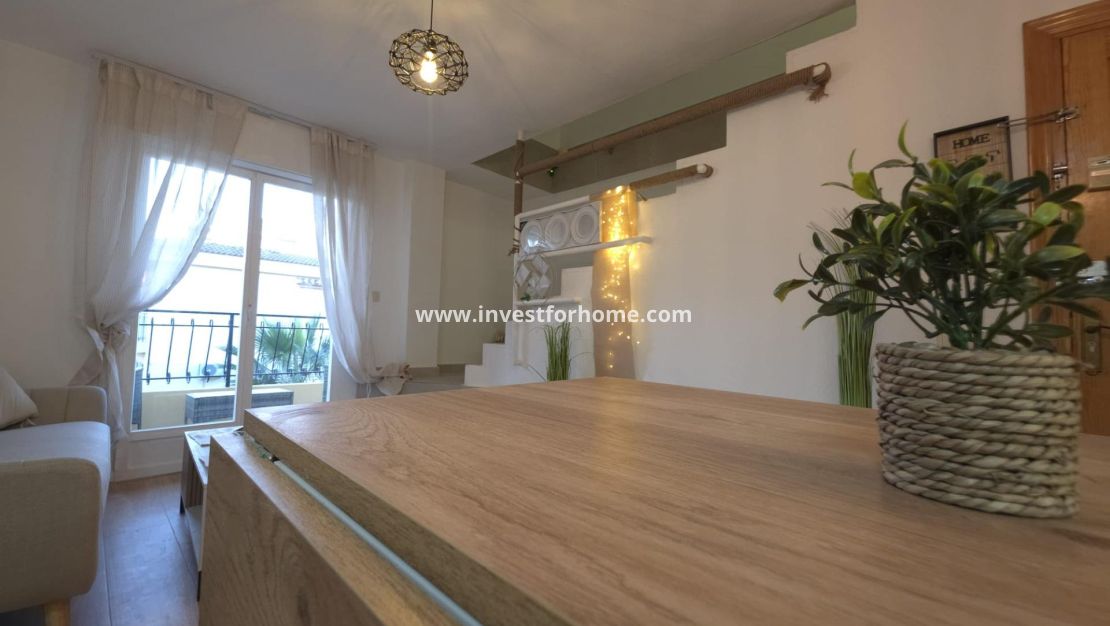 Sale - Apartment - Torrevieja - Cala Ferris