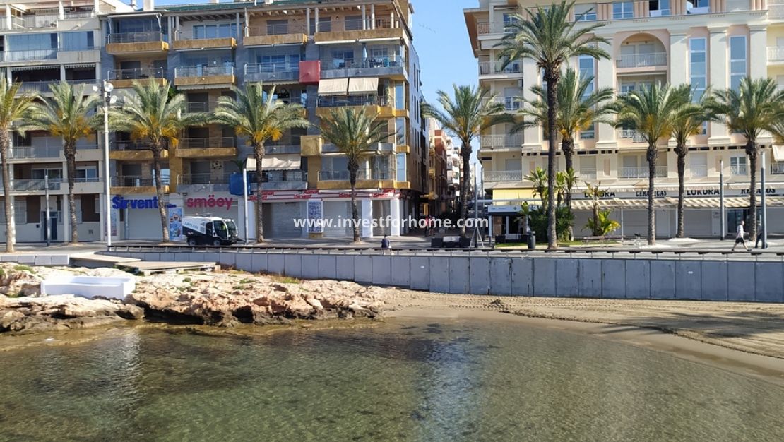 Sale - Apartment - Torrevieja - CENTRE