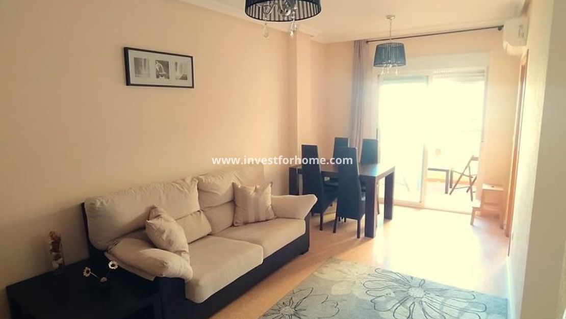 Sale - Apartment - Torrevieja - CENTRO CASCO URBANO