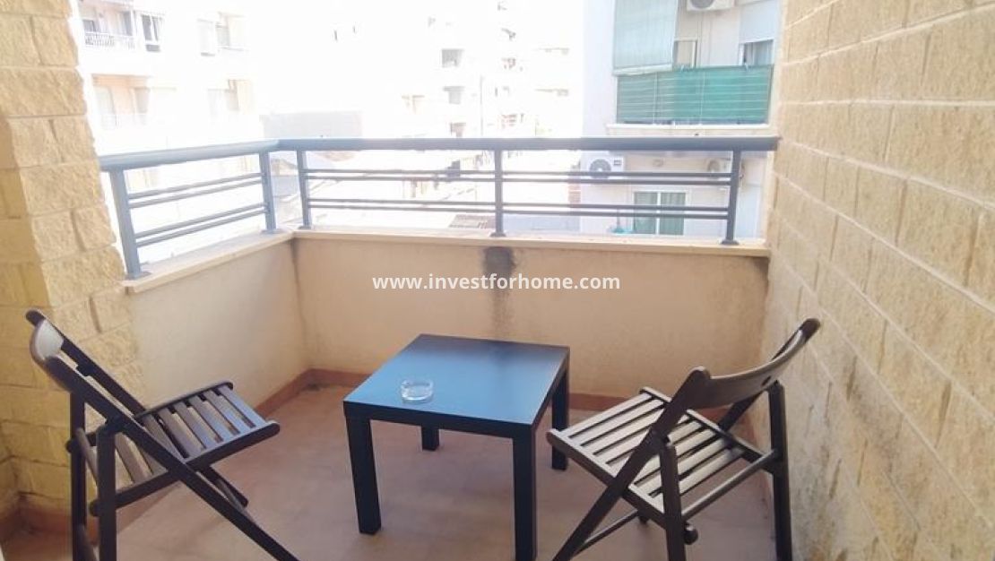 Sale - Apartment - Torrevieja - CENTRO CASCO URBANO