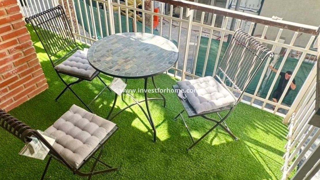 Sale - Apartment - Torrevieja - Centro - Muelle Pesquero