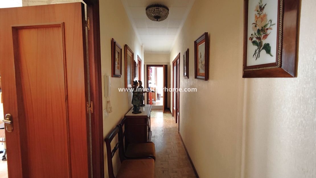 Sale - Apartment - Torrevieja - Centro