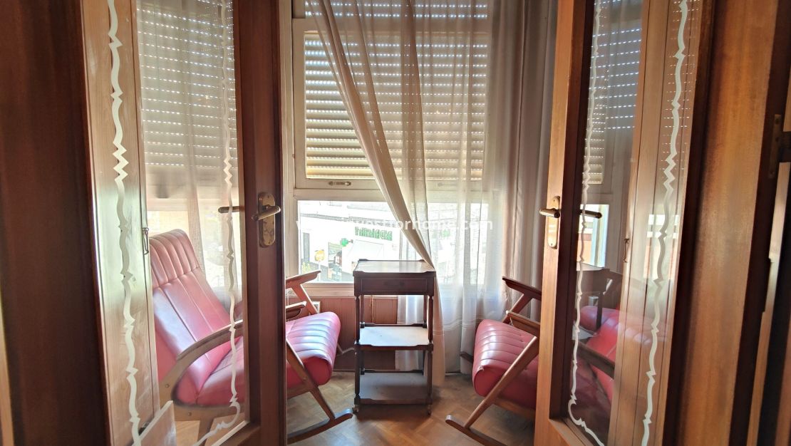 Sale - Apartment - Torrevieja - Centro