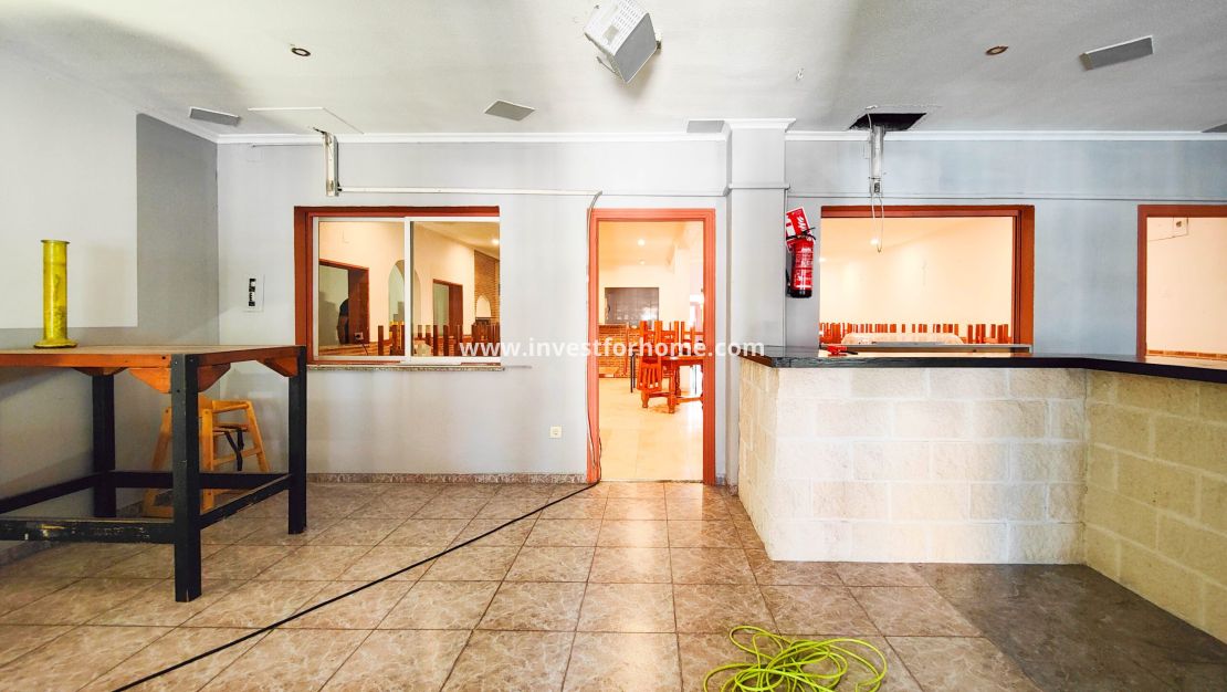 Sale - Apartment - Torrevieja - Centro