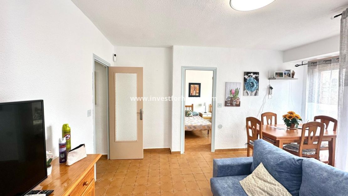 Sale - Apartment - Torrevieja - Centro