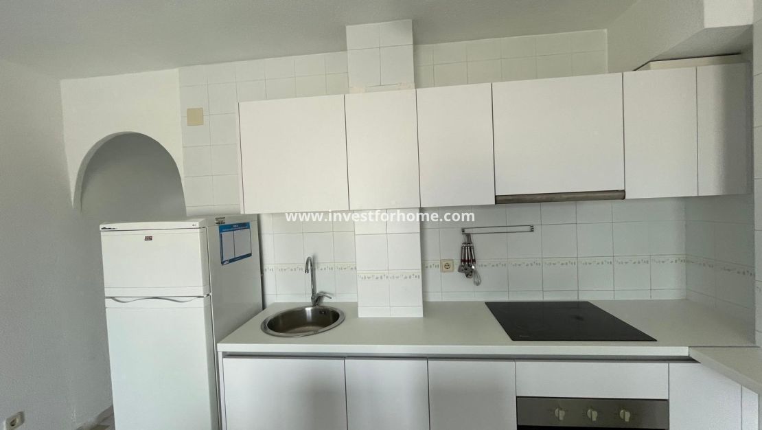 Sale - Apartment - Torrevieja - Centro
