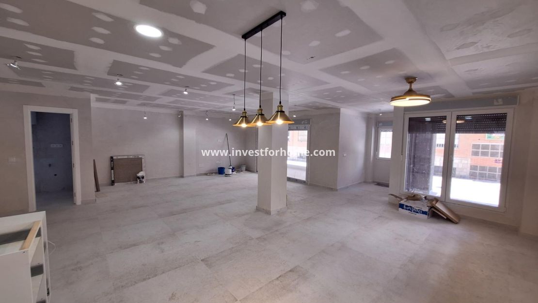 Sale - Apartment - Torrevieja - Centro