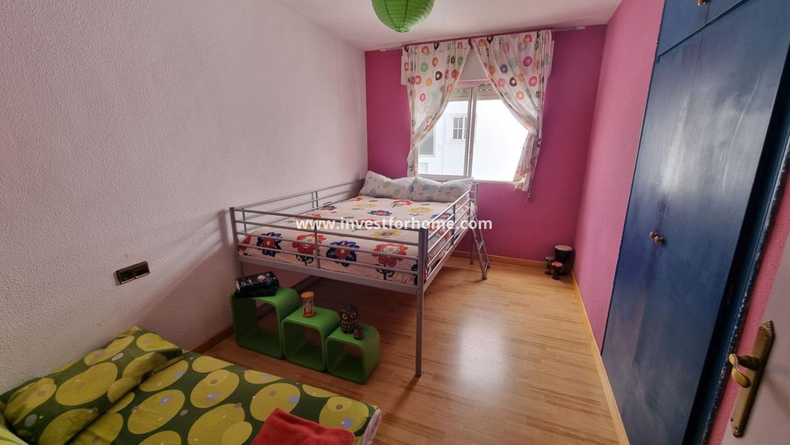 Sale - Apartment - Torrevieja - Centro