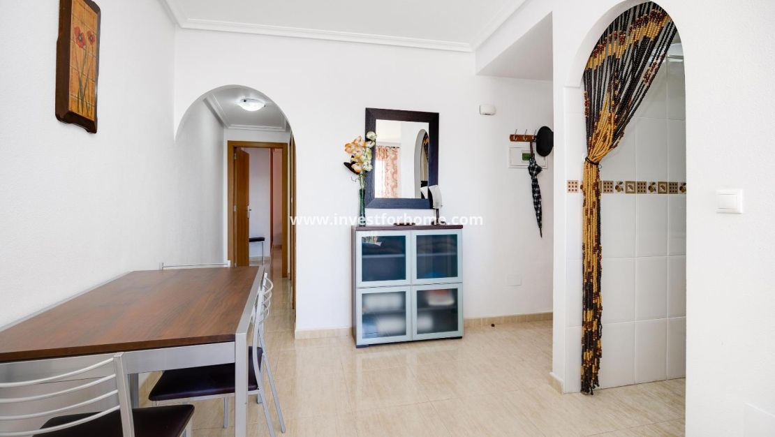 Sale - Apartment - Torrevieja - Centro