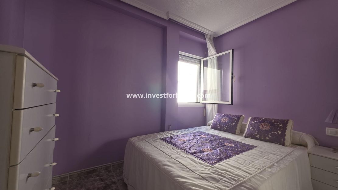 Sale - Apartment - Torrevieja - Centro