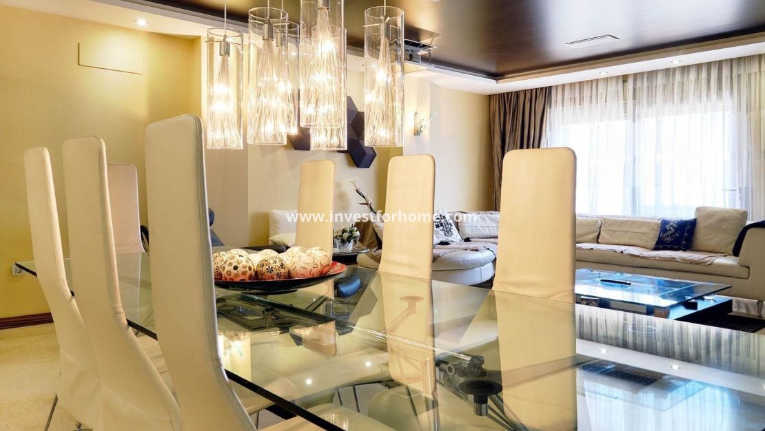 Sale - Apartment - Torrevieja - Centro