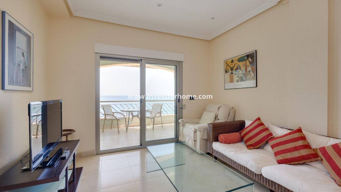 Sale - Apartment - Torrevieja - Centro