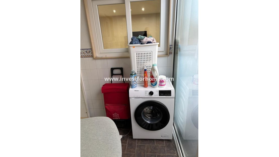 Sale - Apartment - Torrevieja - Centro