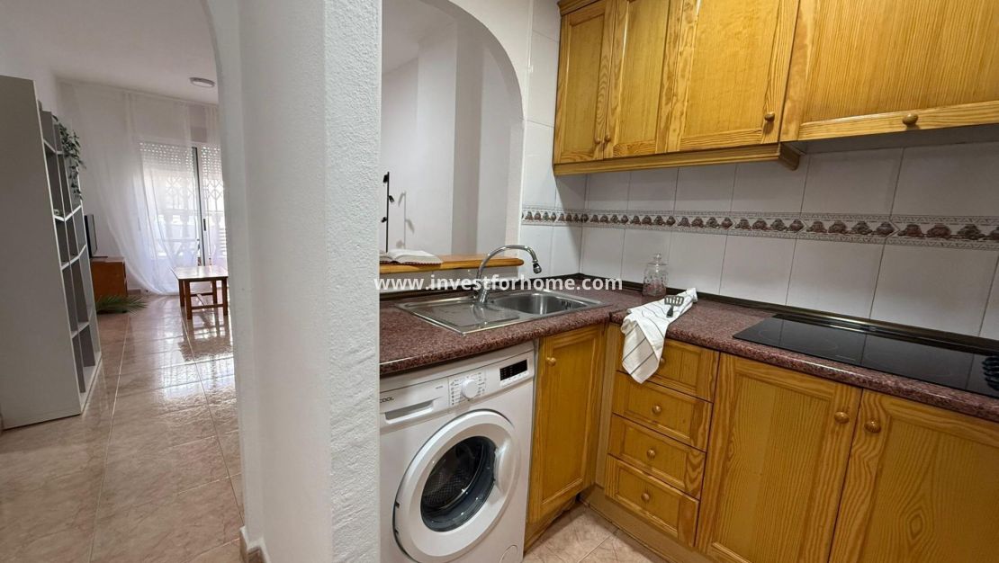 Sale - Apartment - Torrevieja - Centro