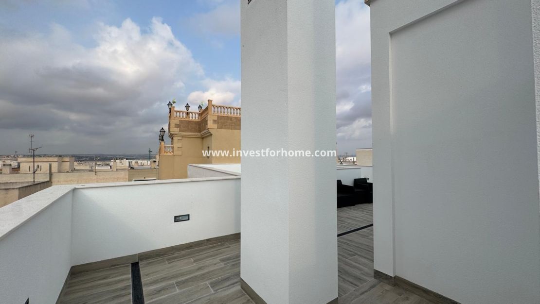 Sale - Apartment - Torrevieja - Centro