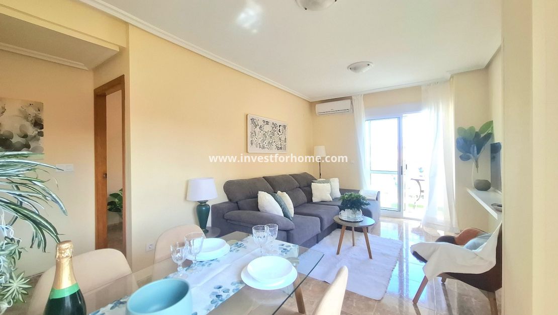 Sale - Apartment - Torrevieja - Centro