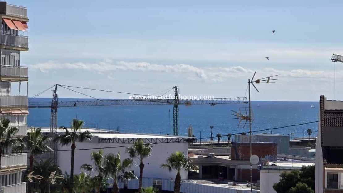 Sale - Apartment - Torrevieja - Centro