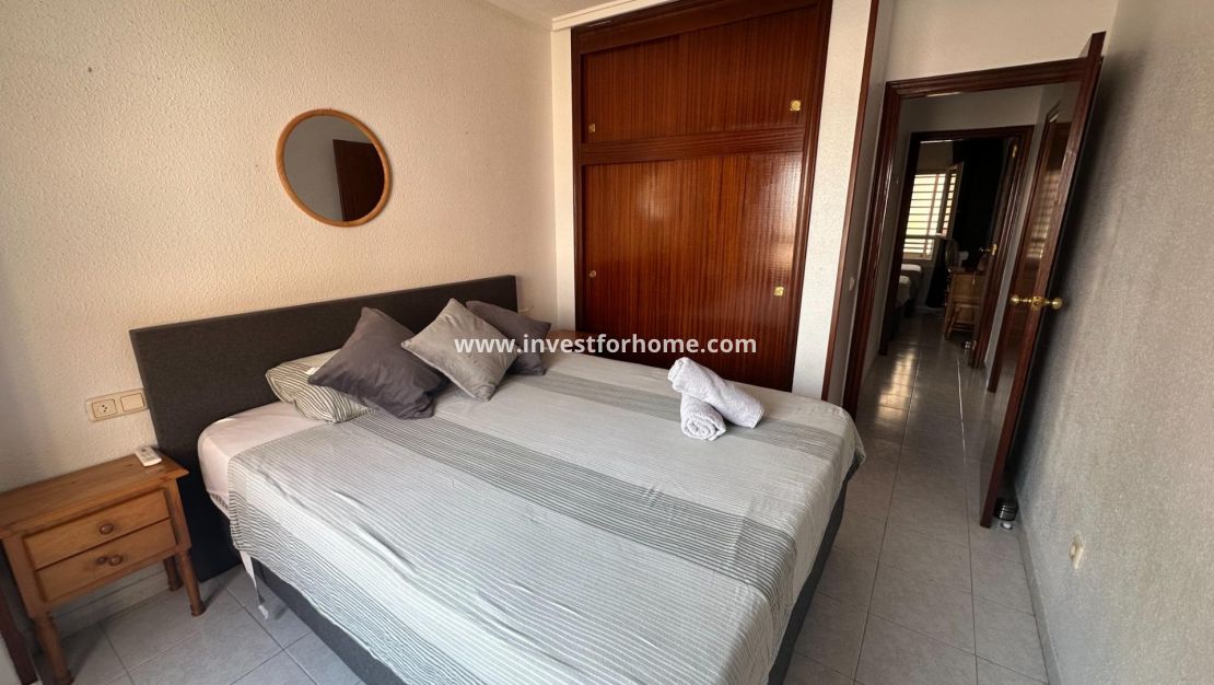 Sale - Apartment - Torrevieja - Centro
