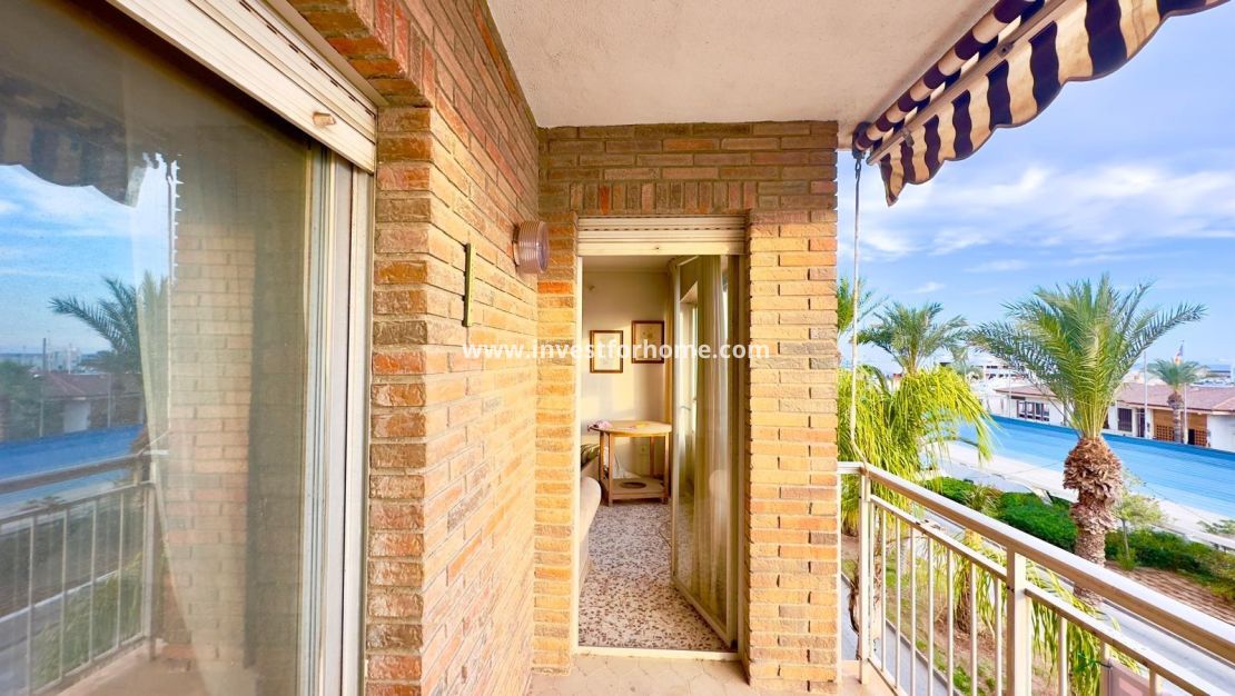 Sale - Apartment - Torrevieja - Centro