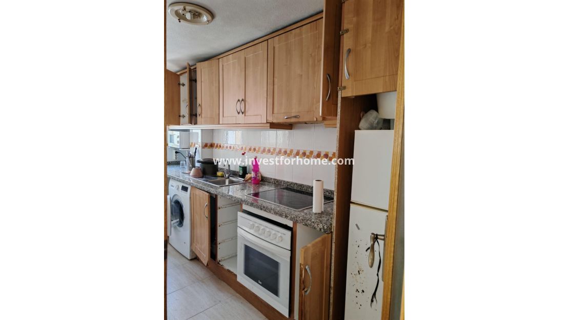 Sale - Apartment - Torrevieja - Centro