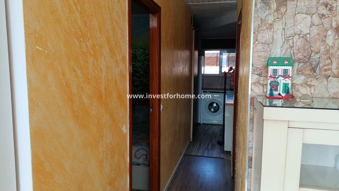 Sale - Apartment - Torrevieja - Centro