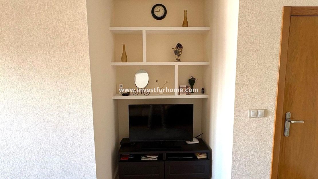 Sale - Apartment - Torrevieja - Centro